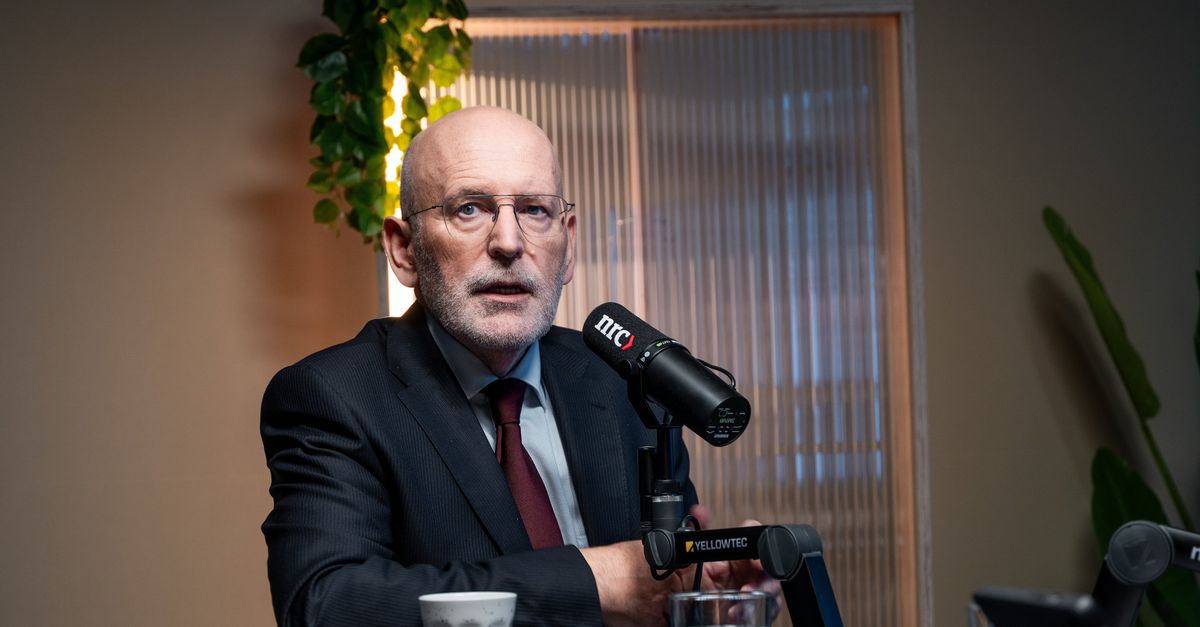 ‘Linkse partijen geloven niet in verlossers’, zegt Frans Timmermans