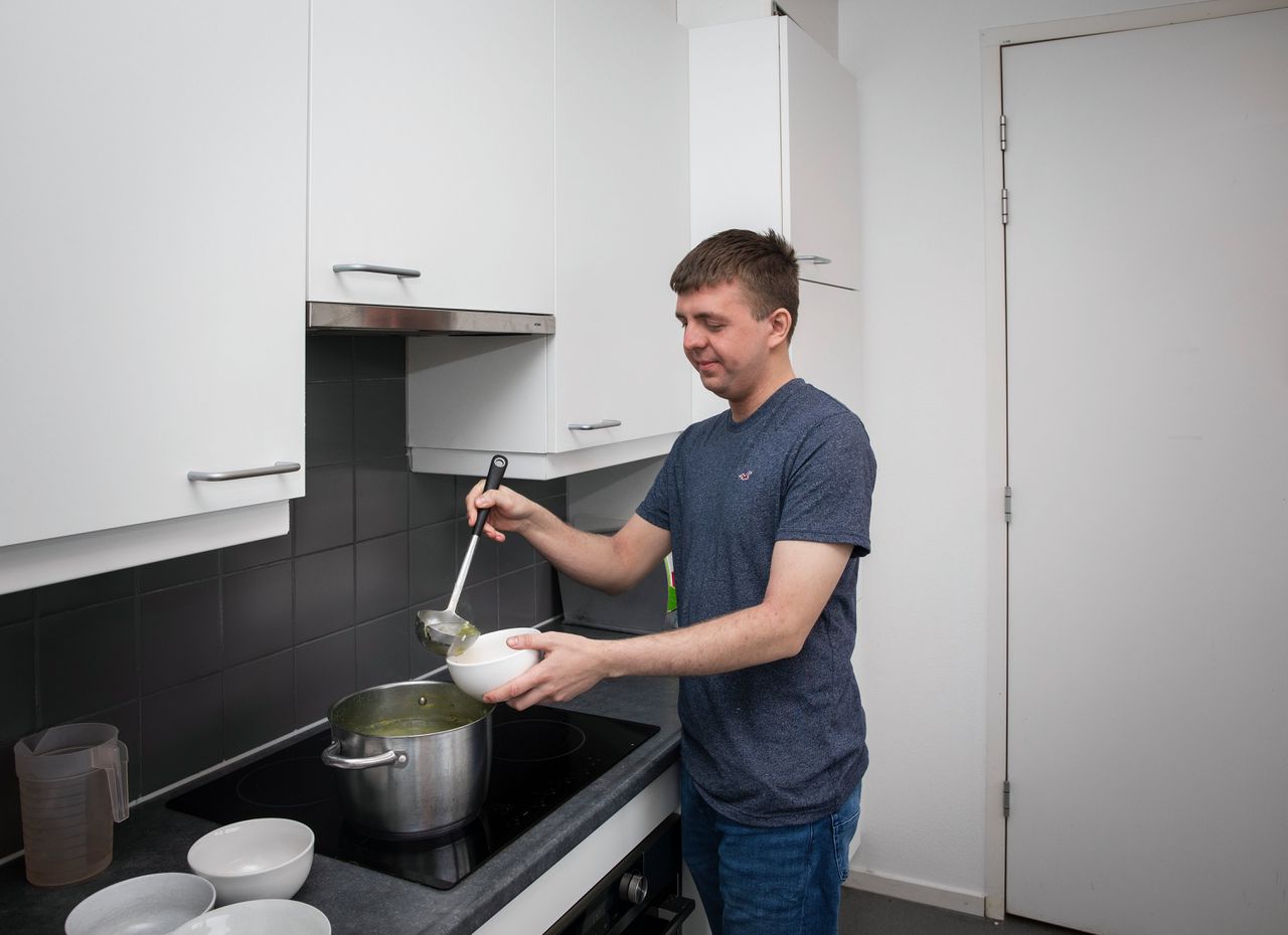 Het is ‘continu oefenen’ in Klinisch Centrum Nootdorp. Matthieu weet het: ‘Je moet hier keihard aan jezelf werken’ 