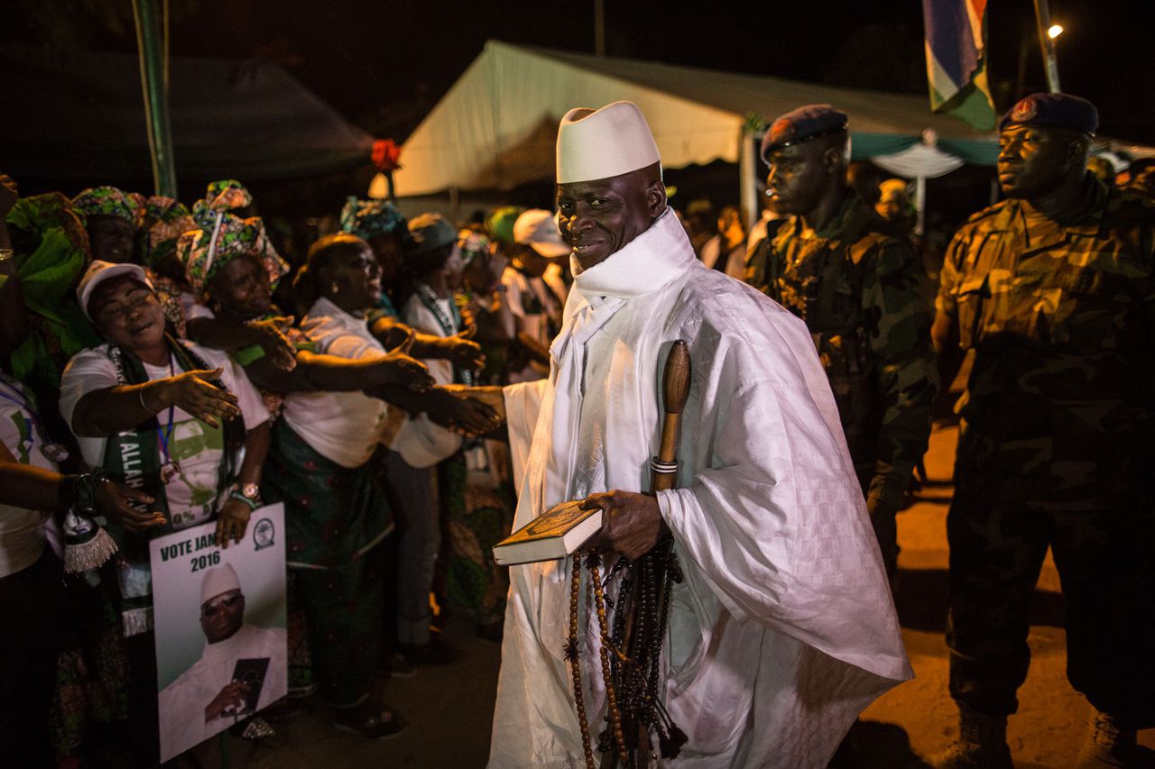 President Gambia roept noodtoestand uit 