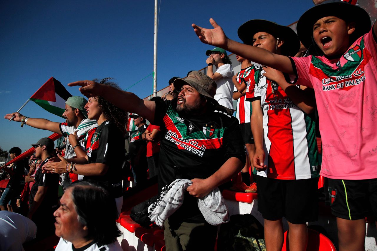 Voor de Chileense voetbalclub Palestino is sport een bijzaak geworden 