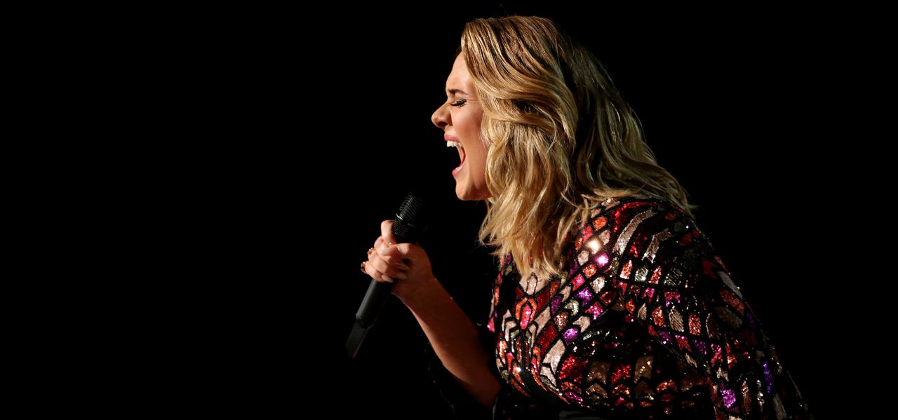 Adele tijdens de 59ste uitreiking van de Grammy Awards in LA afgelopen februari.