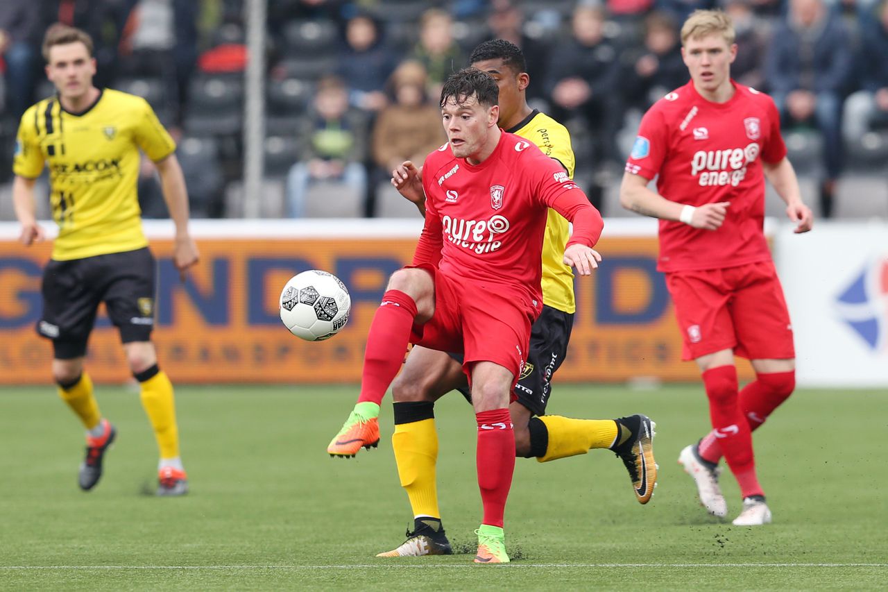 FC Twente blijft laatste na gelijkspel 