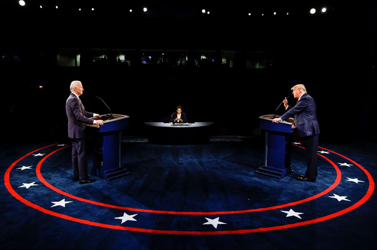 Donald Trump en Joe Biden troffen elkaar voor de tweede keer in debat, in de staat Tennessee.