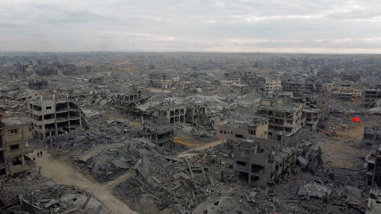 Palestijnen die terugkeren naar het noorden van Gaza vinden niets dan verwoesting