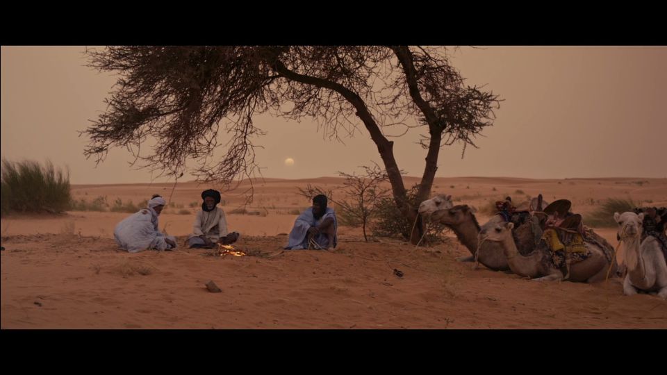 Still uit 'The Mauritania Railway: Backbone of the Sahara'.
