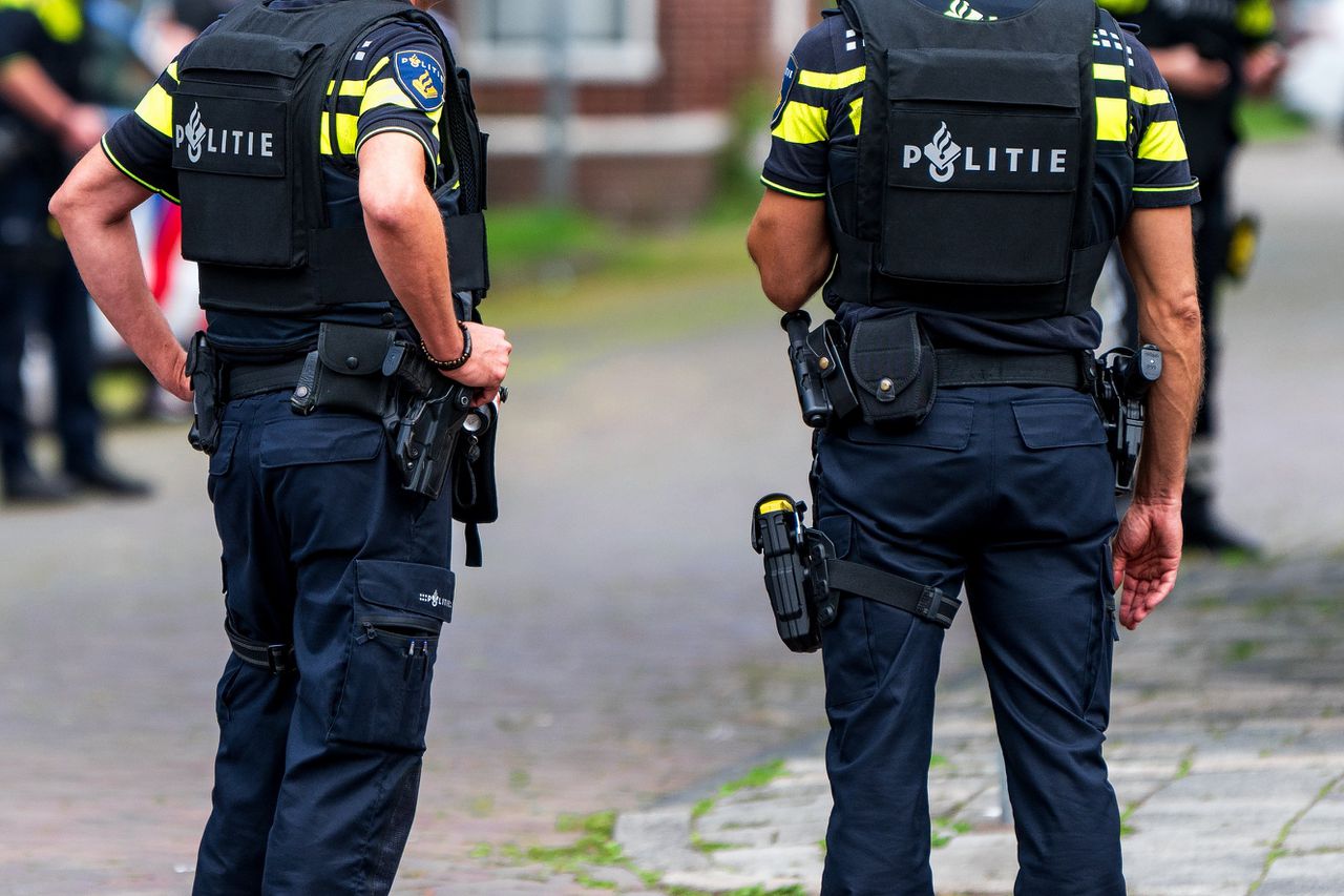 Politie Rotterdam onderzoekt appgroep met seksistische uitingen eigen medewerkers 