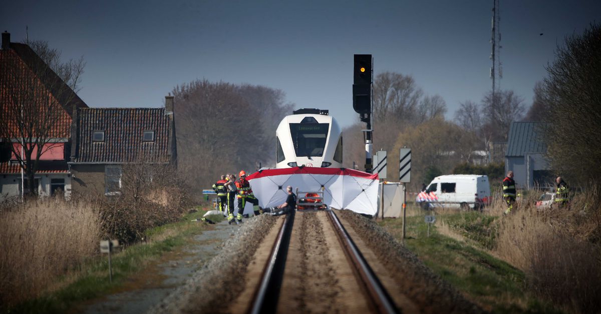 Meerdere gewonden bij treinongeluk bij Harlingen.