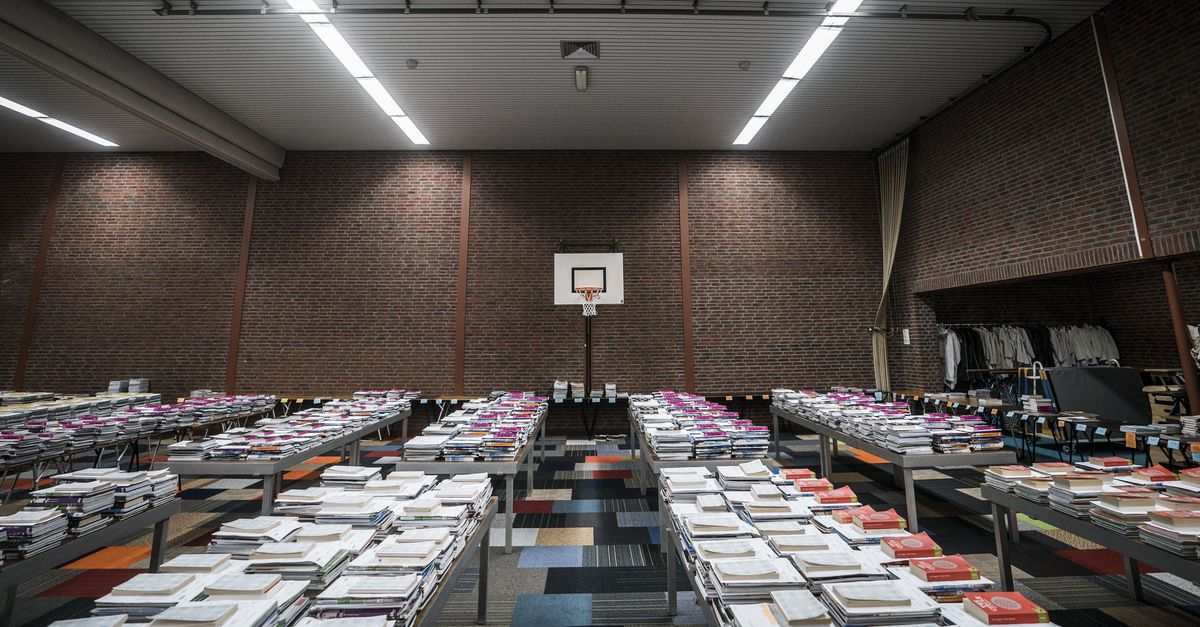 ACM start onderzoek naar markt voor schoolboeken