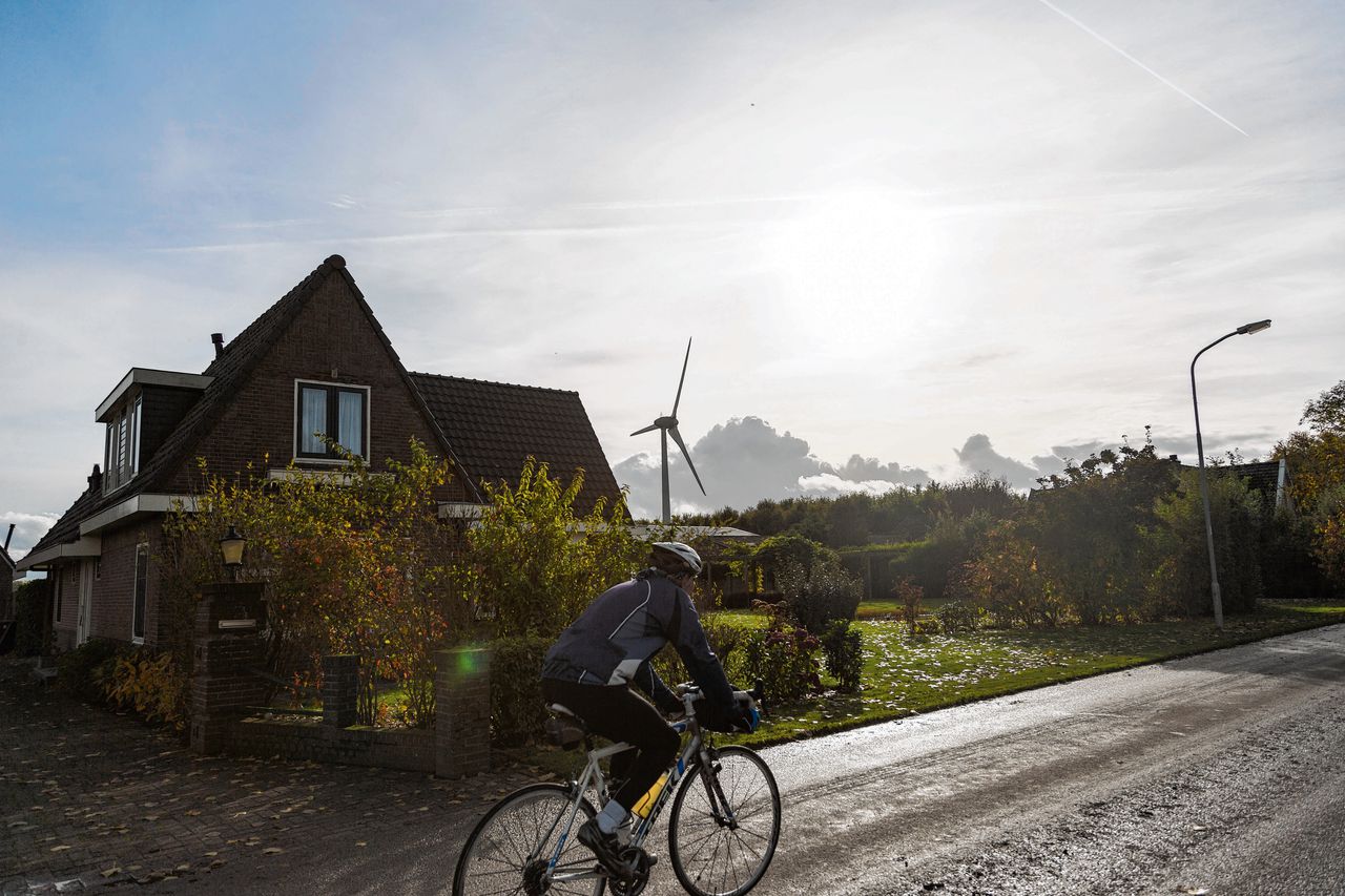 Bij de familie Luiken kolkt de wind  om het huis heen 