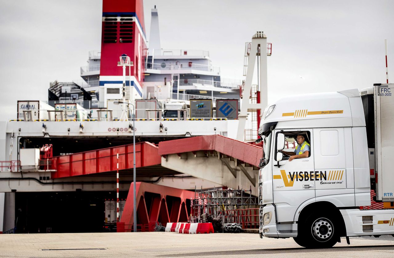 Jaarlijks rijden 600.000 vrachtwagens heen en weer tussen Nederland en het VK.