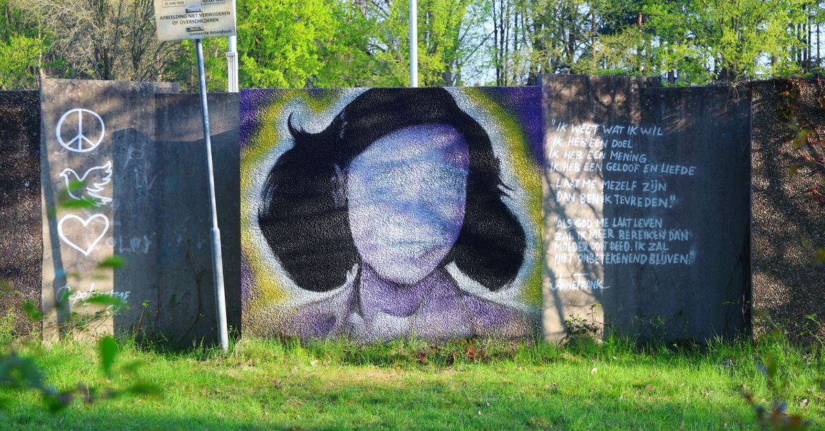 Amersfoortの壁絵画Anne Frankの顔は消えた