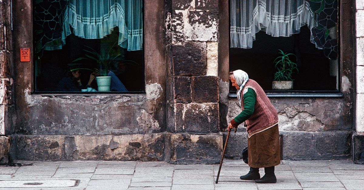 Waarom kiest het Oostblok weer voor autoritaire leiders? - NRC