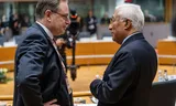 De Belgische premier Bart De Wever en António Costa, voorzitter van de Europese Raad, op de EU-top.
