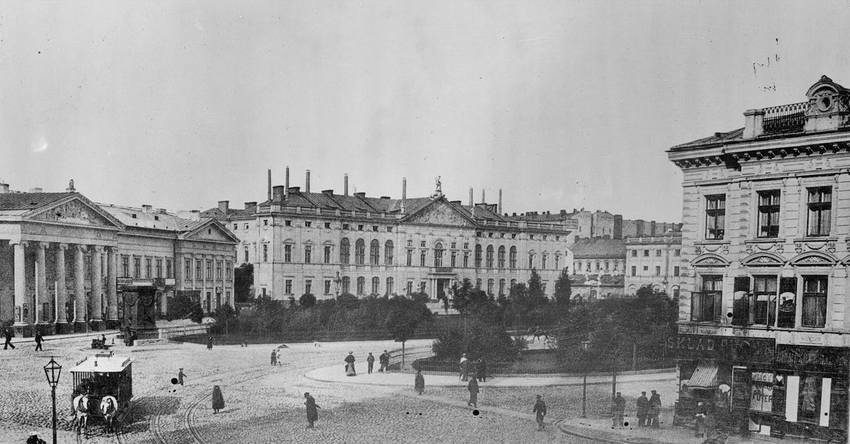 Mysliwski neemt je mee in het spookhuis van vooroorlogs Polen