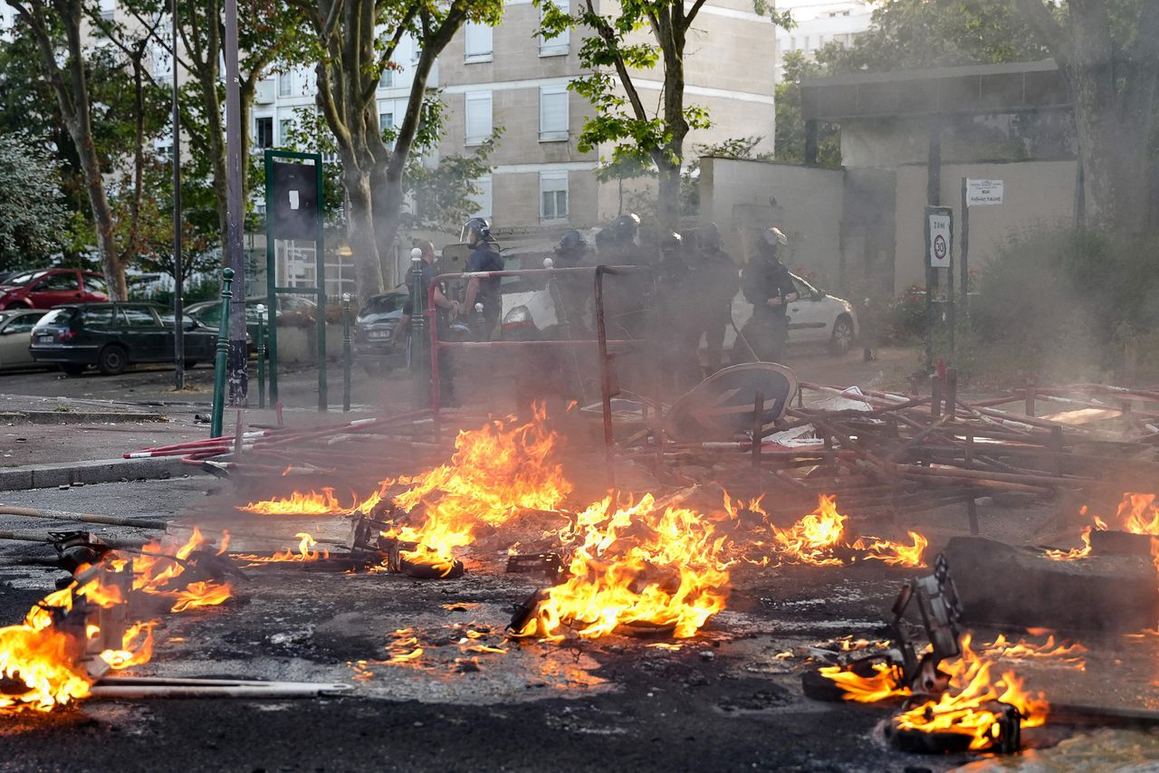 Dood Franse tiener door politiekogel leidt tot woedende reacties 