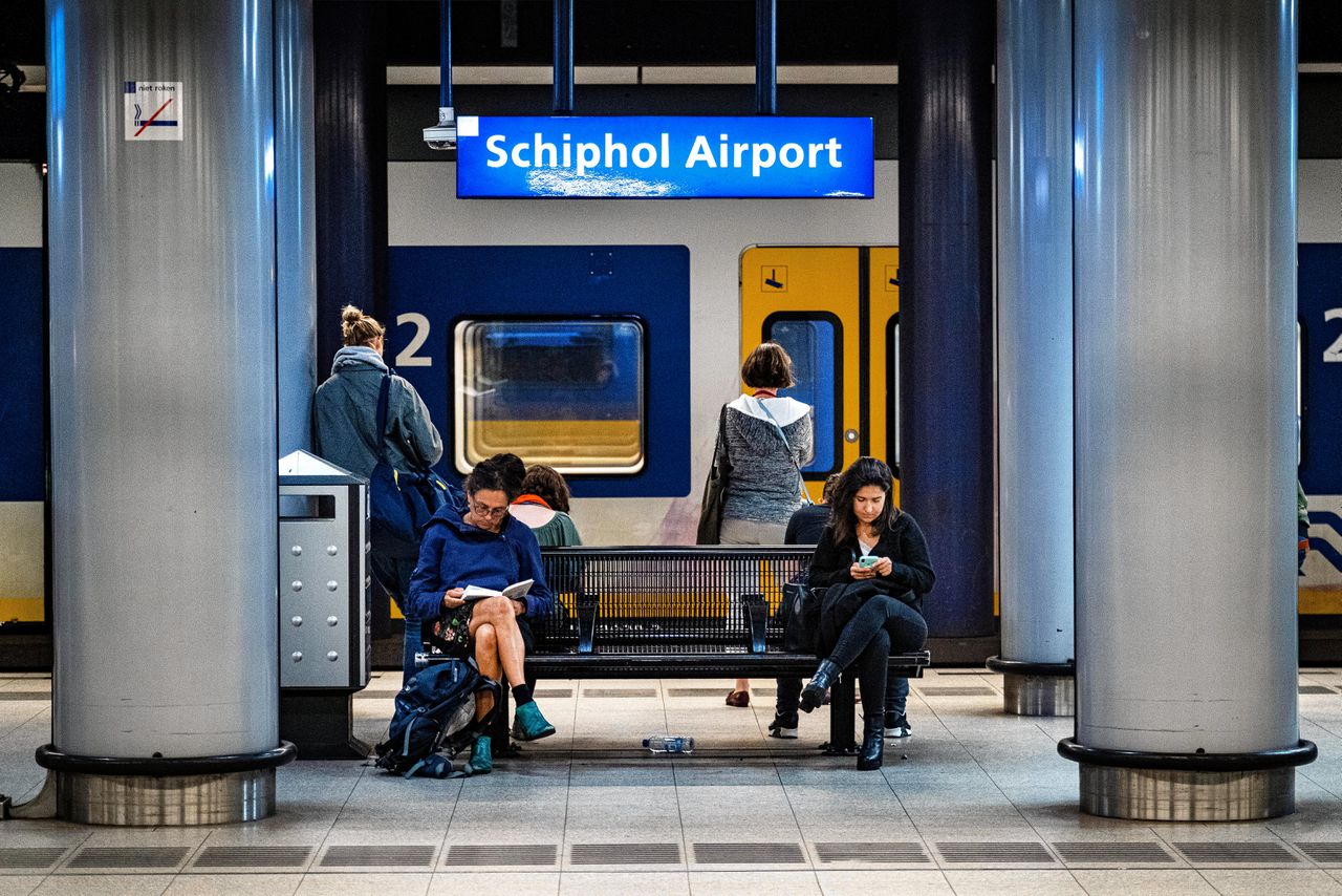 Geen treinen van en naar Amsterdam Centraal door storing 