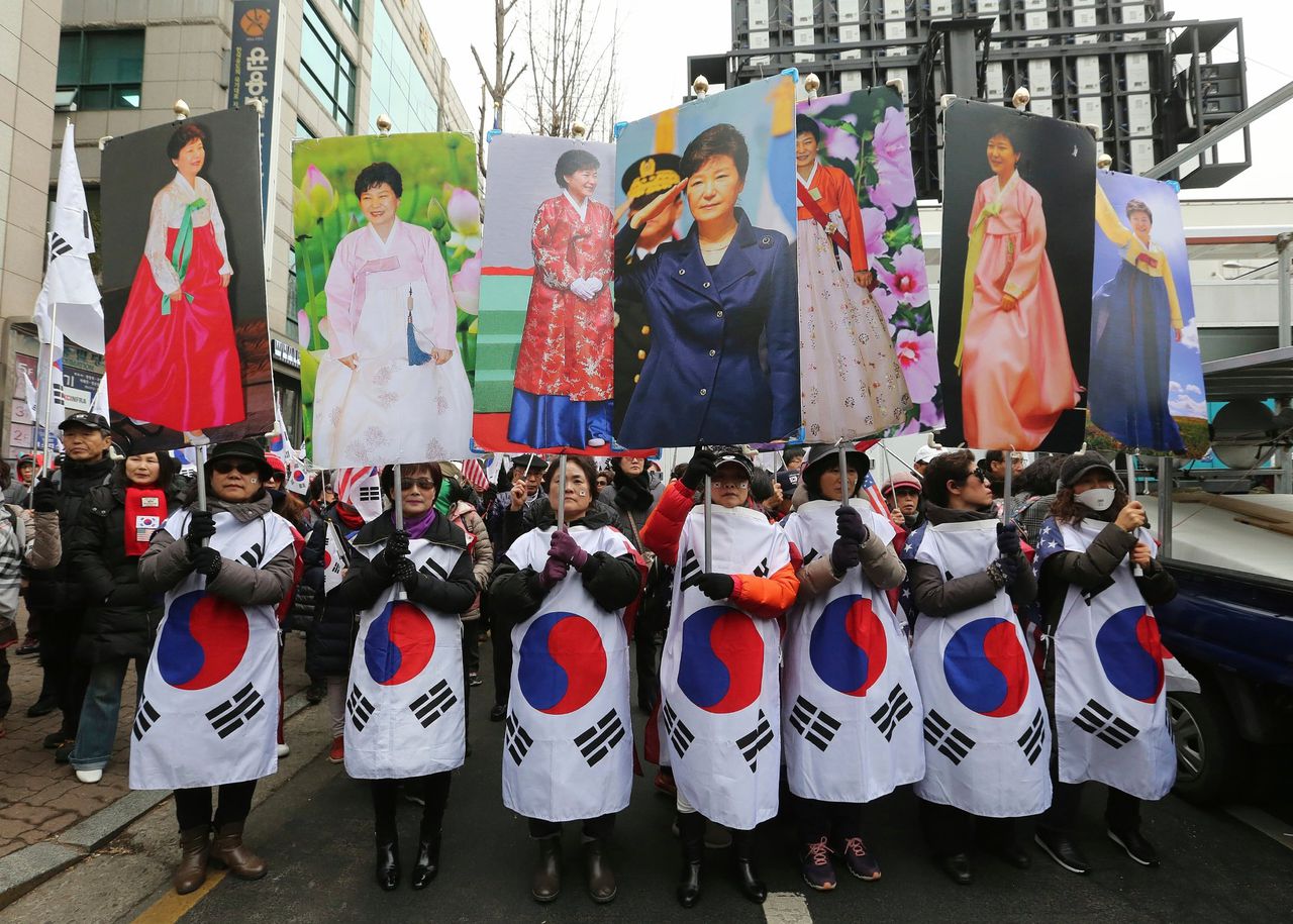 24 jaar cel voor oud-president Zuid-Korea om corruptie 