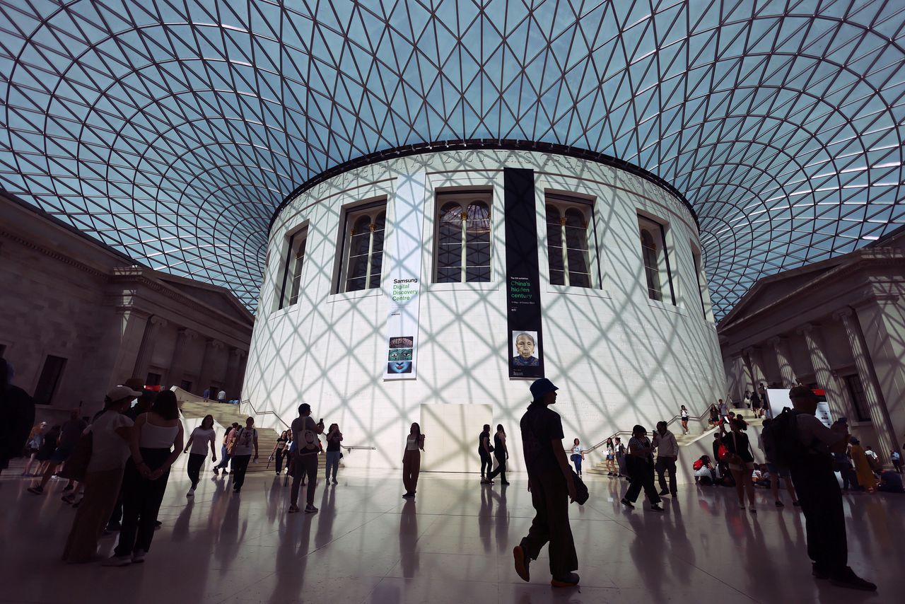 Directeur British Museum stapt op na diefstal honderden voorwerpen 
