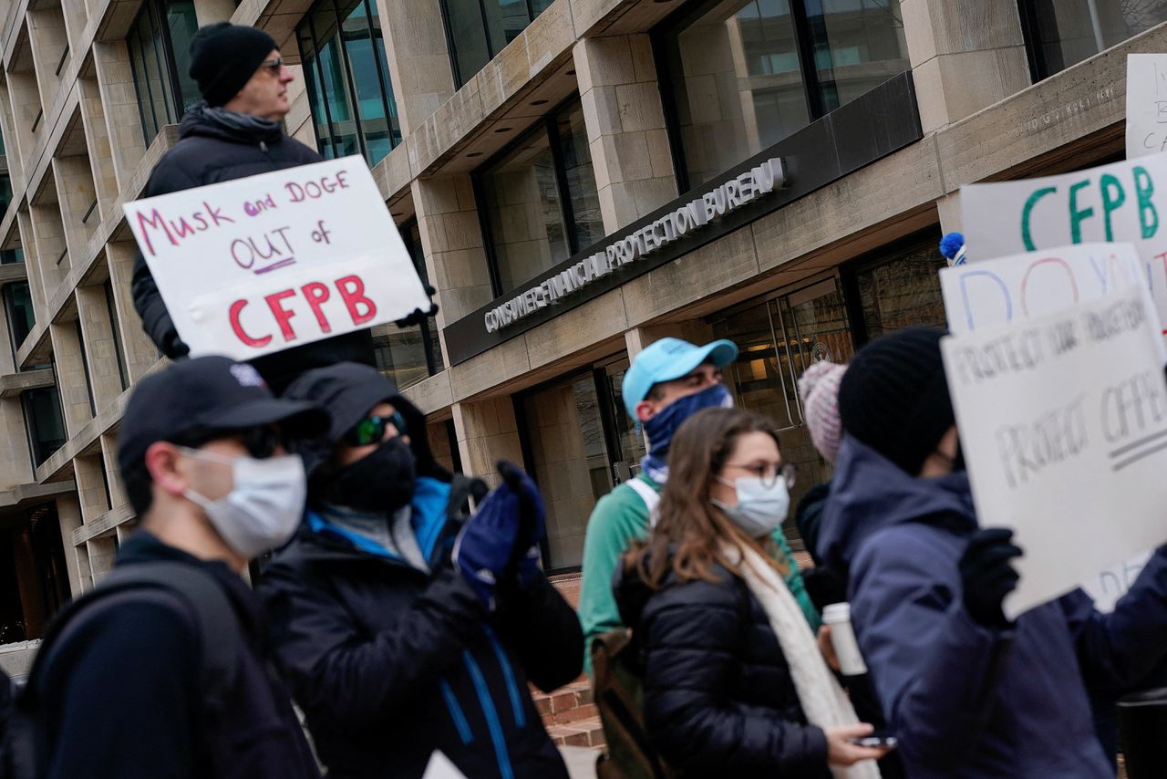 Republikeinen leggen Amerikaanse krediettoezichthouder stil, maar ...