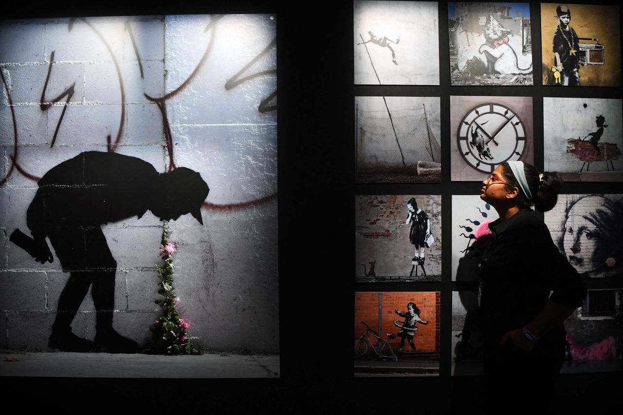 Banksy: ‘Monet had licht, Hockney had kleur, ik heb de reactietijd van de politie’ 
