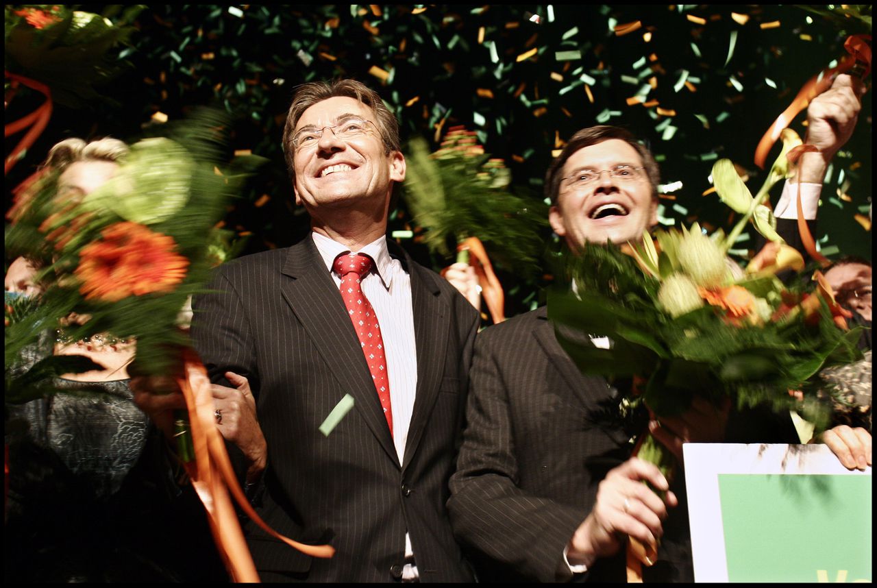 CDA-leider Balkenende wil een „respectvol Nederland”. Foto Maarten Hartman Nederland, Amsterdam, 30-9-2006 CDA congres. Verhagen en Balkenende op het podium met alle kandidaten voor de tweede kamer. Foto Maarten Hartman