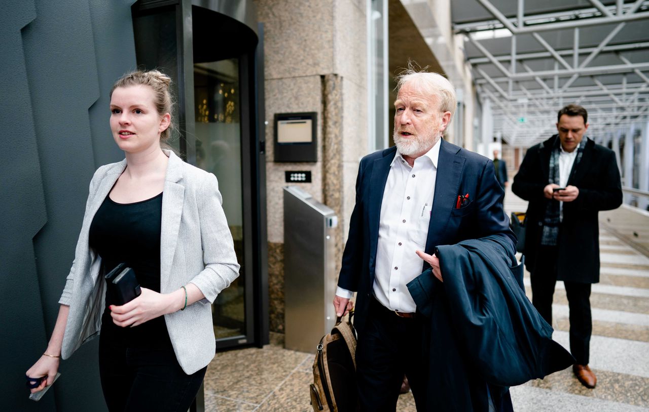 Met voortschrijdend inzicht duidt het RIVM de coronacrisis - NRC