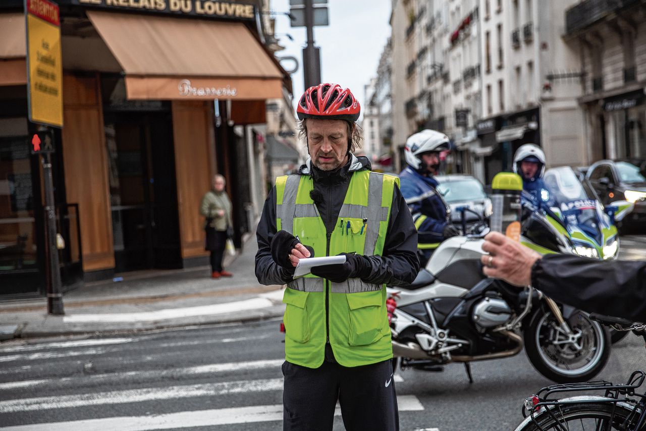 Met olympische precisie stelt Maurice Winterman het parcours voor de marathon in Parijs vast: ‘Als je niet meet verliezen wedstrijden en tijden hun waarde’ 