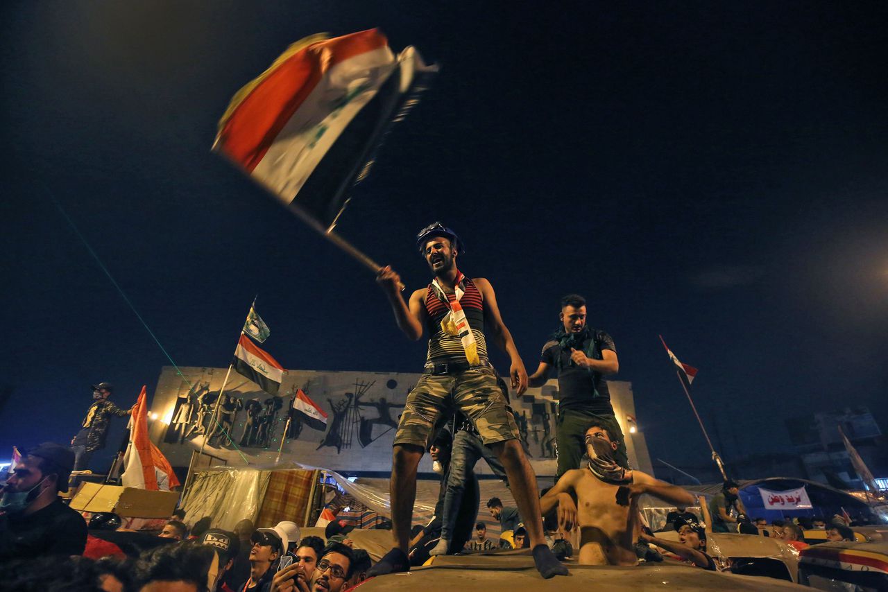 Onbekenden schieten negentien mensen dood bij protesten in Bagdad 