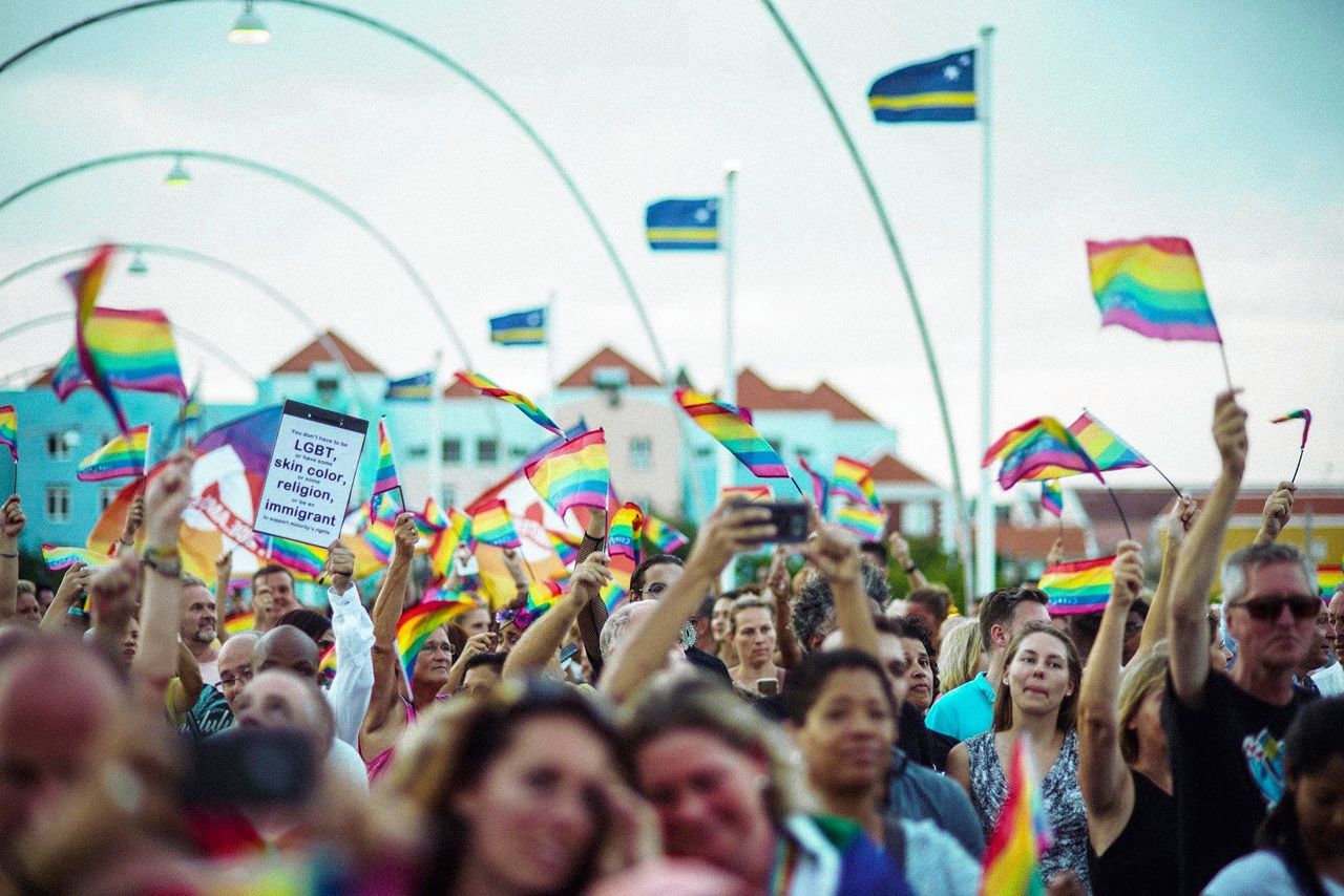 Homohuwelijk in Caribisch Nederland: ‘Gays trouwen in Nederland en  doen hier alsof ze hetero zijn’ 