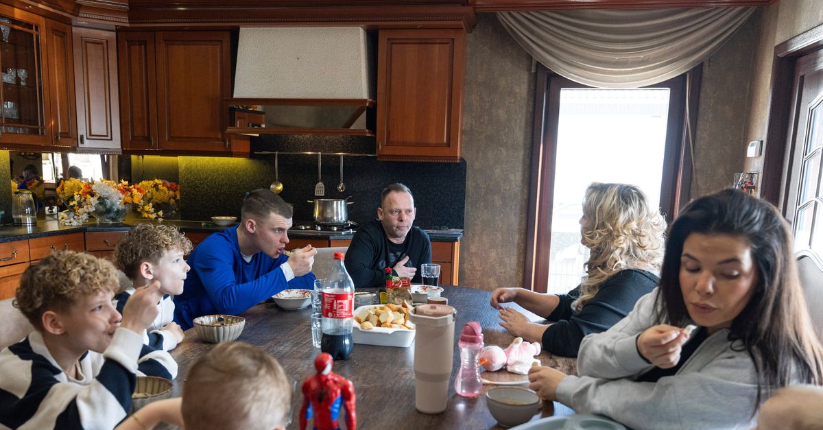 Woonwagenbewoner en kandidaat-raadslid wil meer standplaatsen scheppen, in de hoop nieuwe blokkades met brandende autobanden te voorkomen