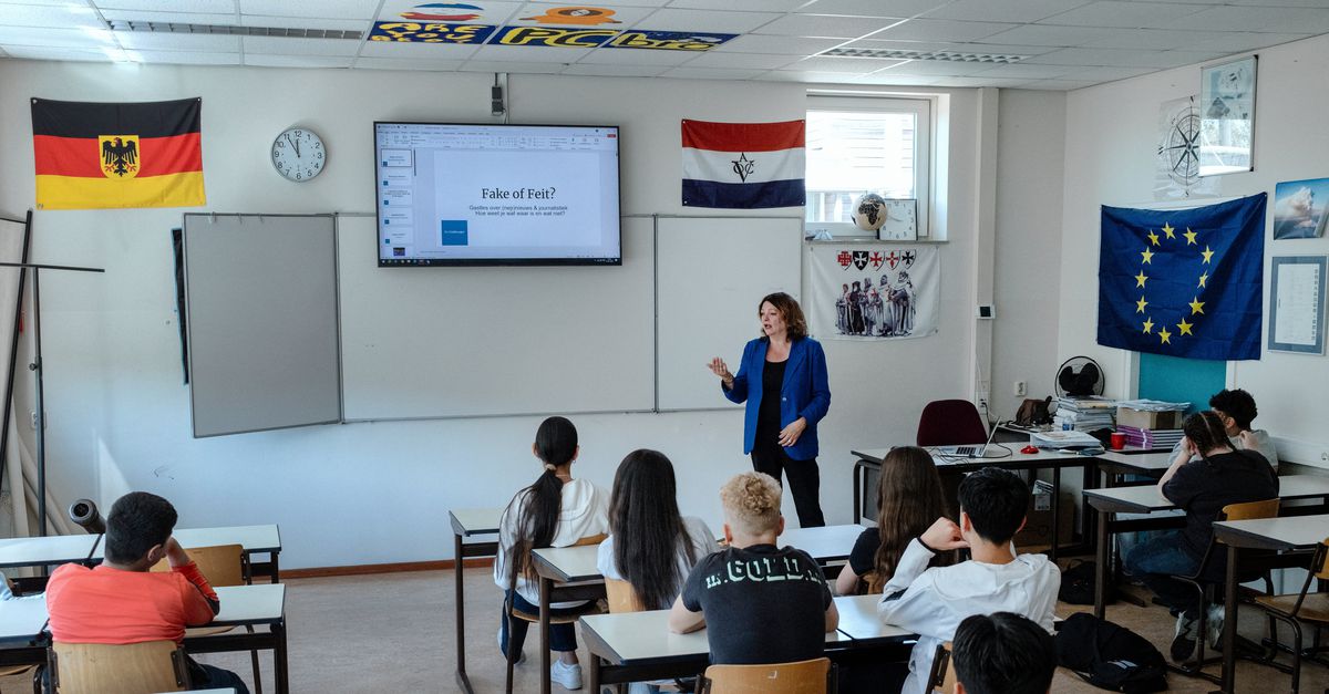 Gratis krant op school voor ‘sociale inhaalrace’ in Heerlen-Noord