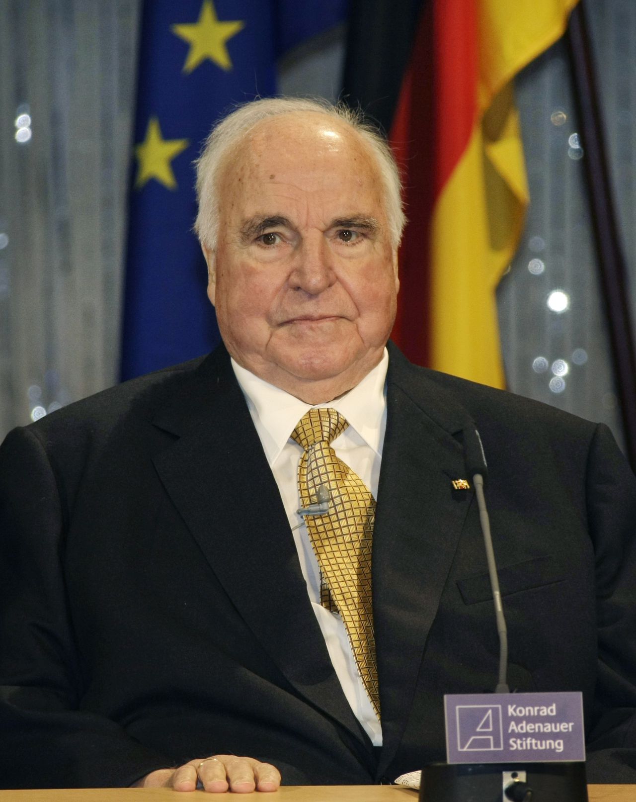 Helmut Kohl - NRC