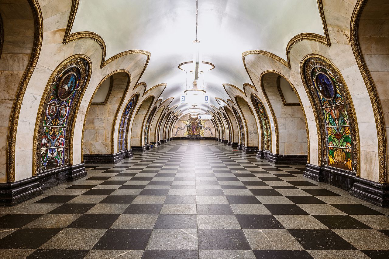 De metro in Moskou is het mooiste ter wereld 