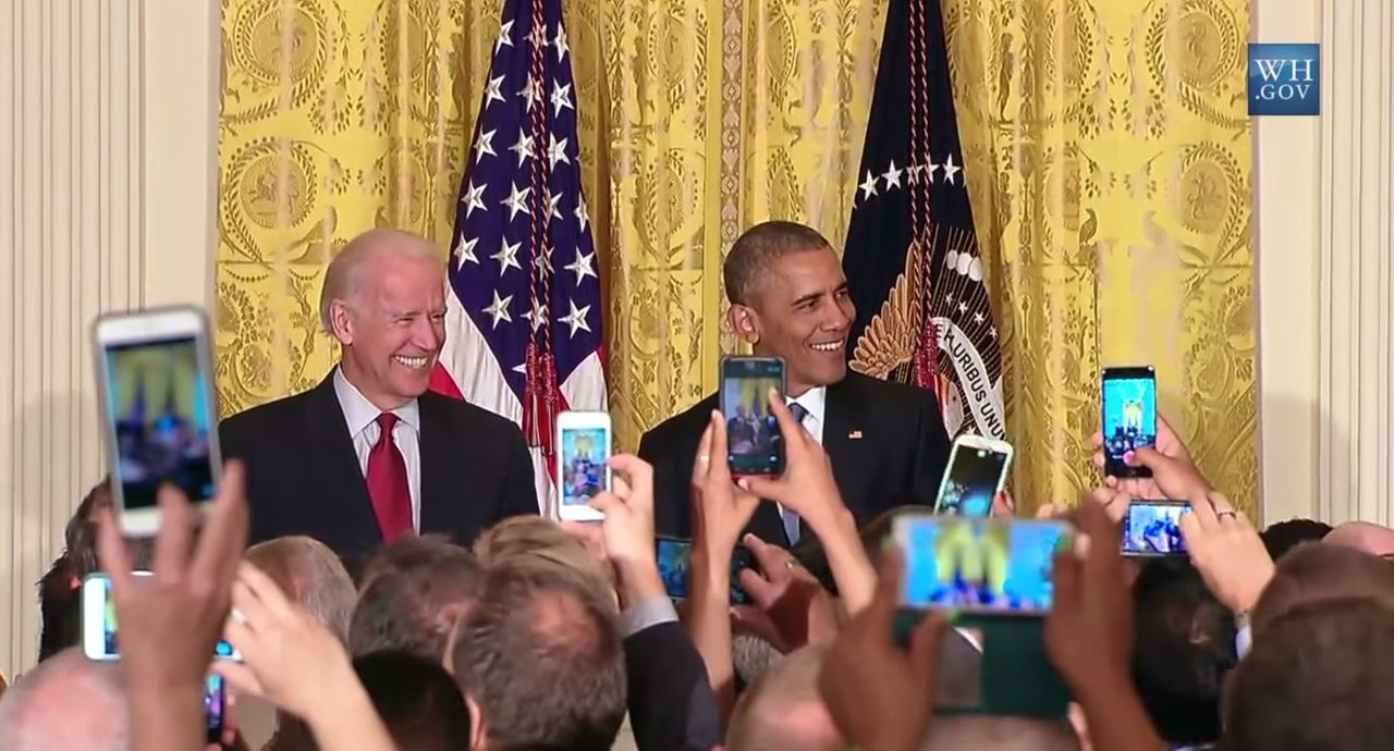 President Obama en vice-president Biden op de bijeenkomst ter ere van LGBT Pride Month.