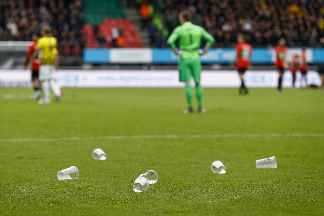 KNVB hekelt recent supportergeweld, zoekt oplossingen samen met clubs 