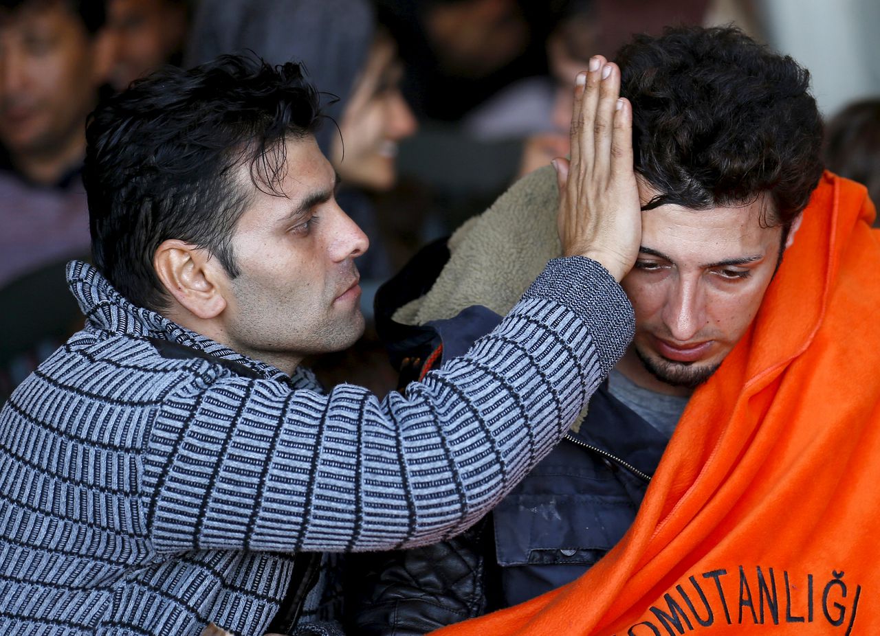 Zeker 18 bootvluchtelingen verdronken voor Turkse kust 