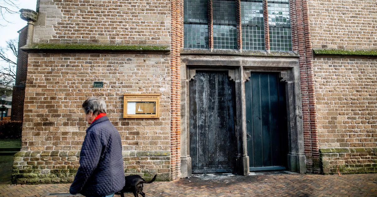 ‘Ik dacht: wáár komt dit nou vandaan?’ Na drie brandstichtingen blijken al langer vernielingen in Edese kerken gaande