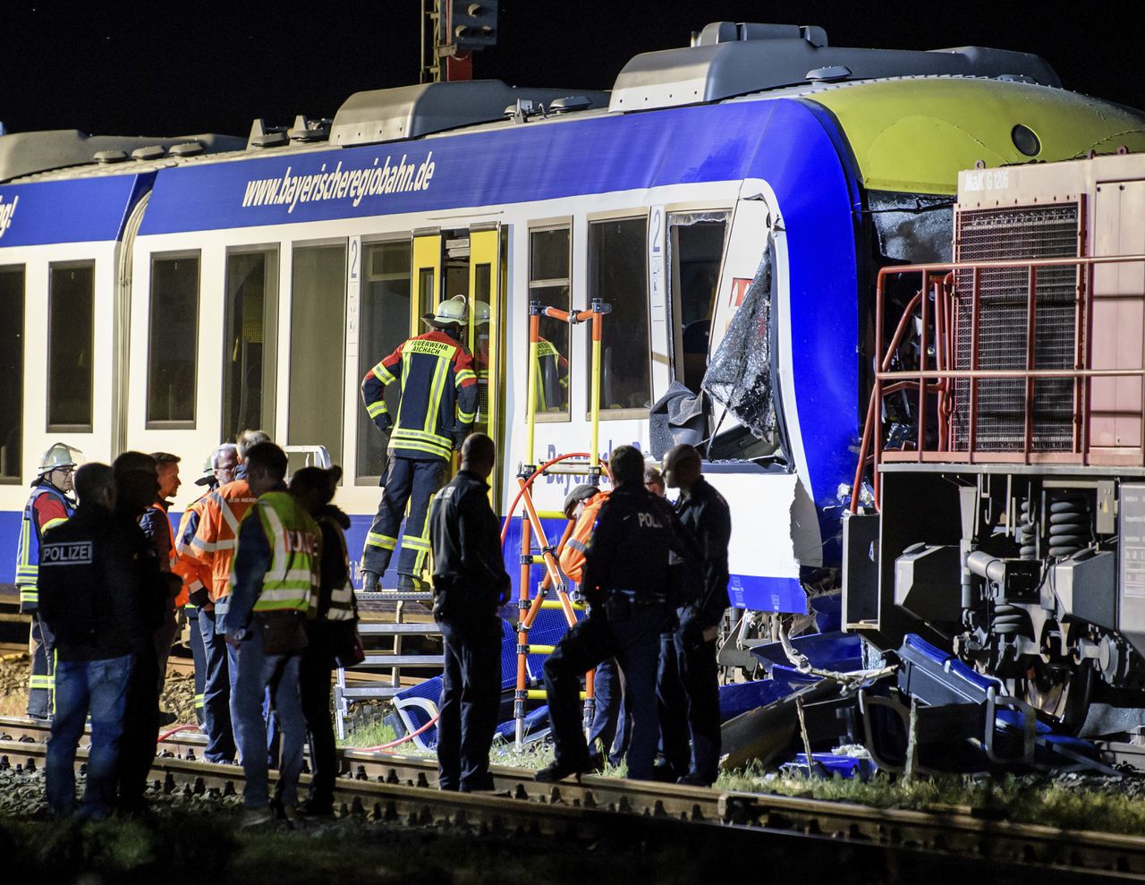 Twee doden na treinongeluk Beieren 