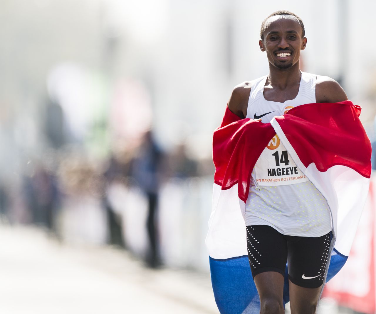 Alleen op de weg voelt Abdi Nageeye zich thuis - NRC