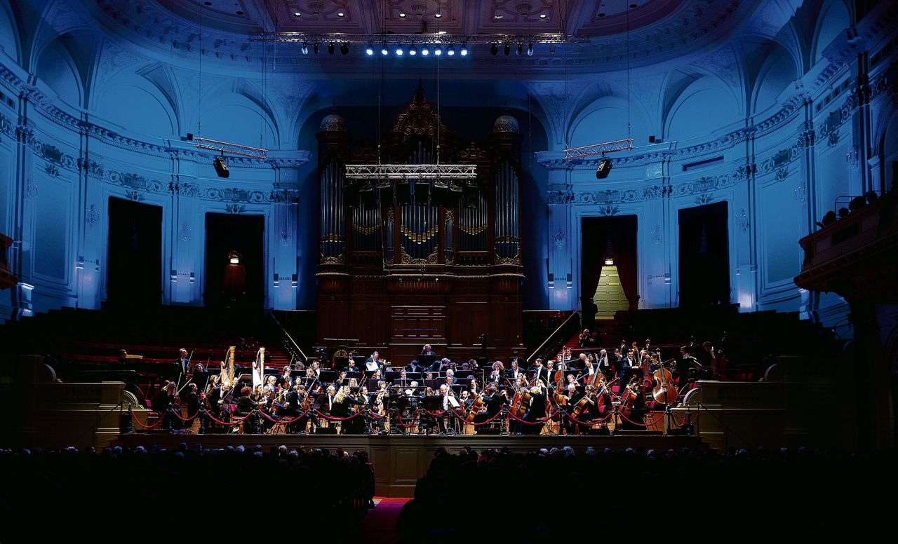 Het openingsconcert van het 125-jarig jubileum van het Concertgebouw.