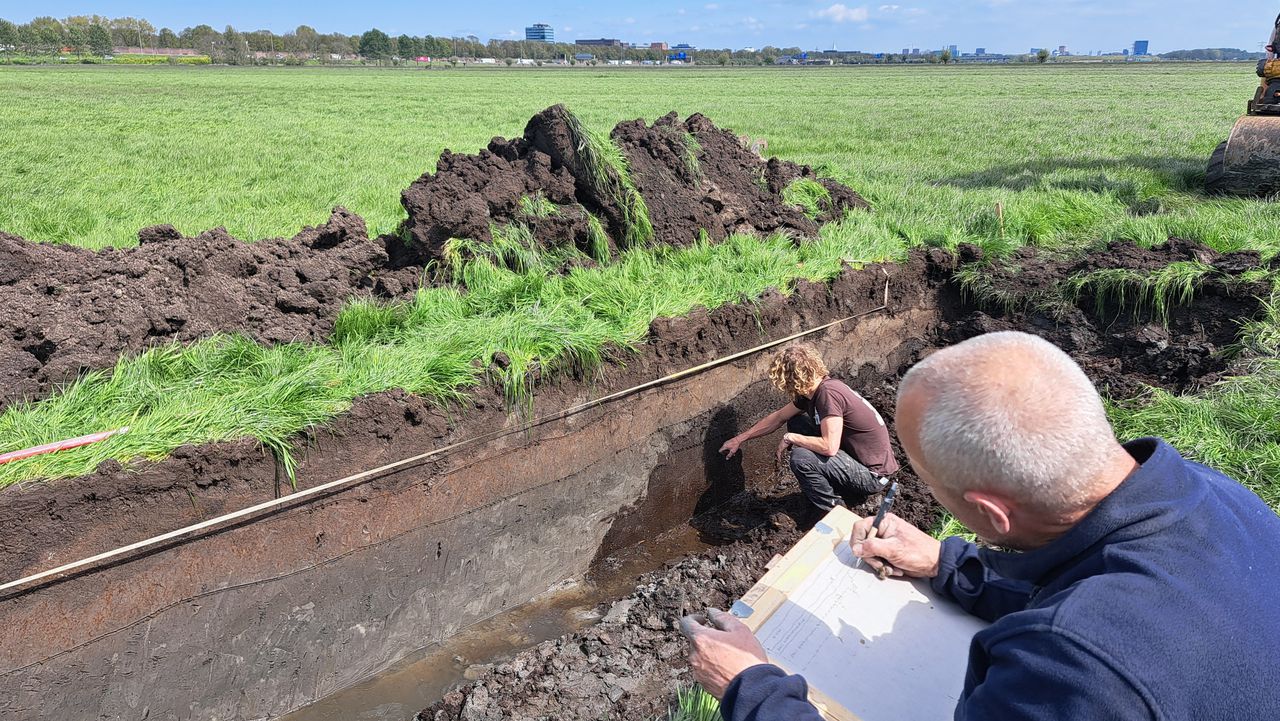 Archeologen vinden een Romeins kanaal (of twee) bij de Utrechtse wijk Leidsche Rijn 