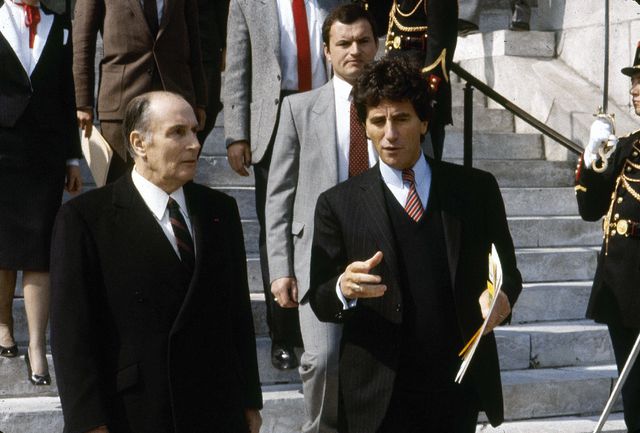 Jack Lang (rechts) als minister van Cultuur onder president François Mitterrand (links).