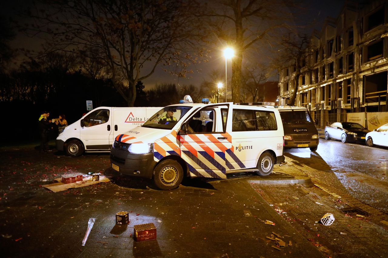 Aantal incidenten Oud en Nieuw neemt laatste jaren af - NRC