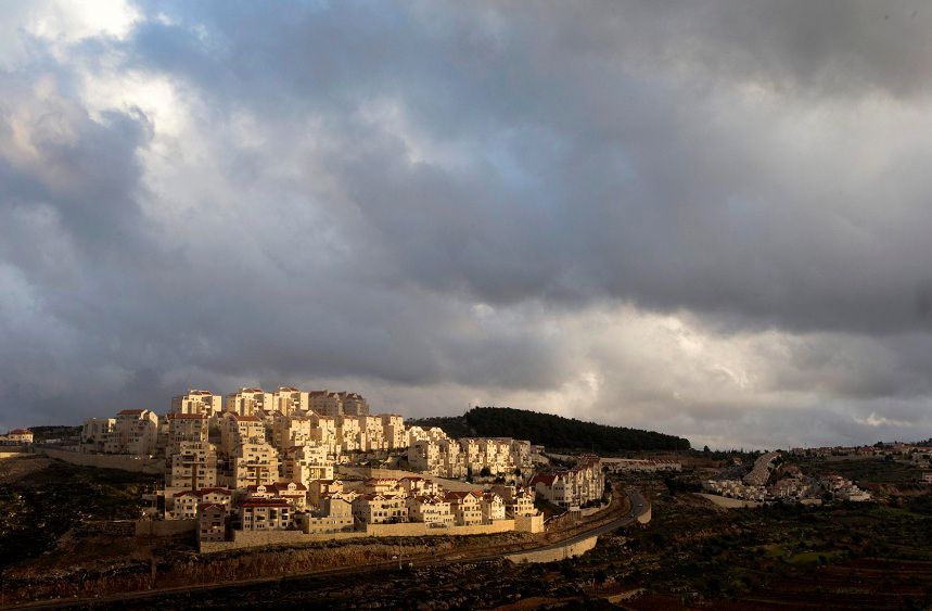 Een illegale Israëlische nederzetting op de Westelijke Jordaanoever.