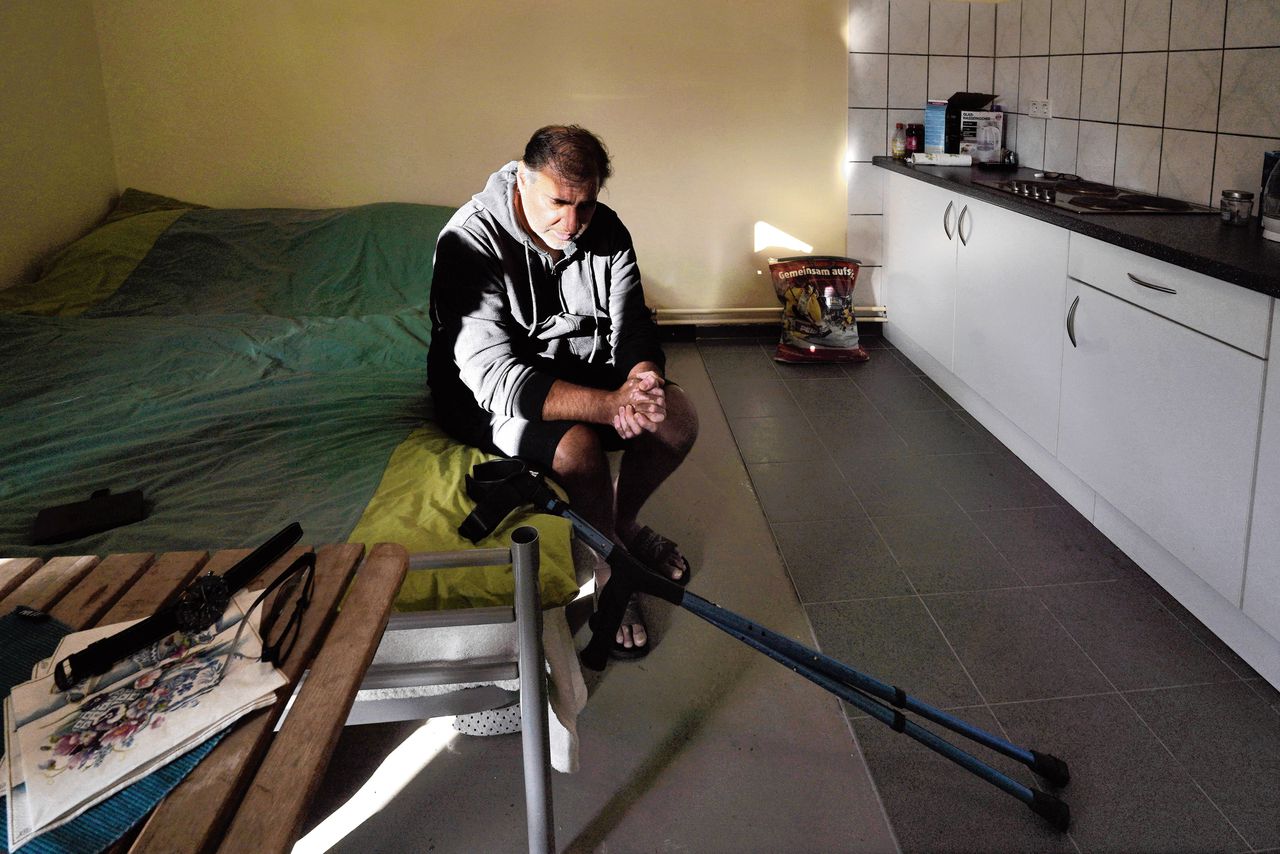 Tsjechische arbeidsmigrant Jiri: ‘Ik kwam hier als mens om te werken, maar eindig als invalide’ 