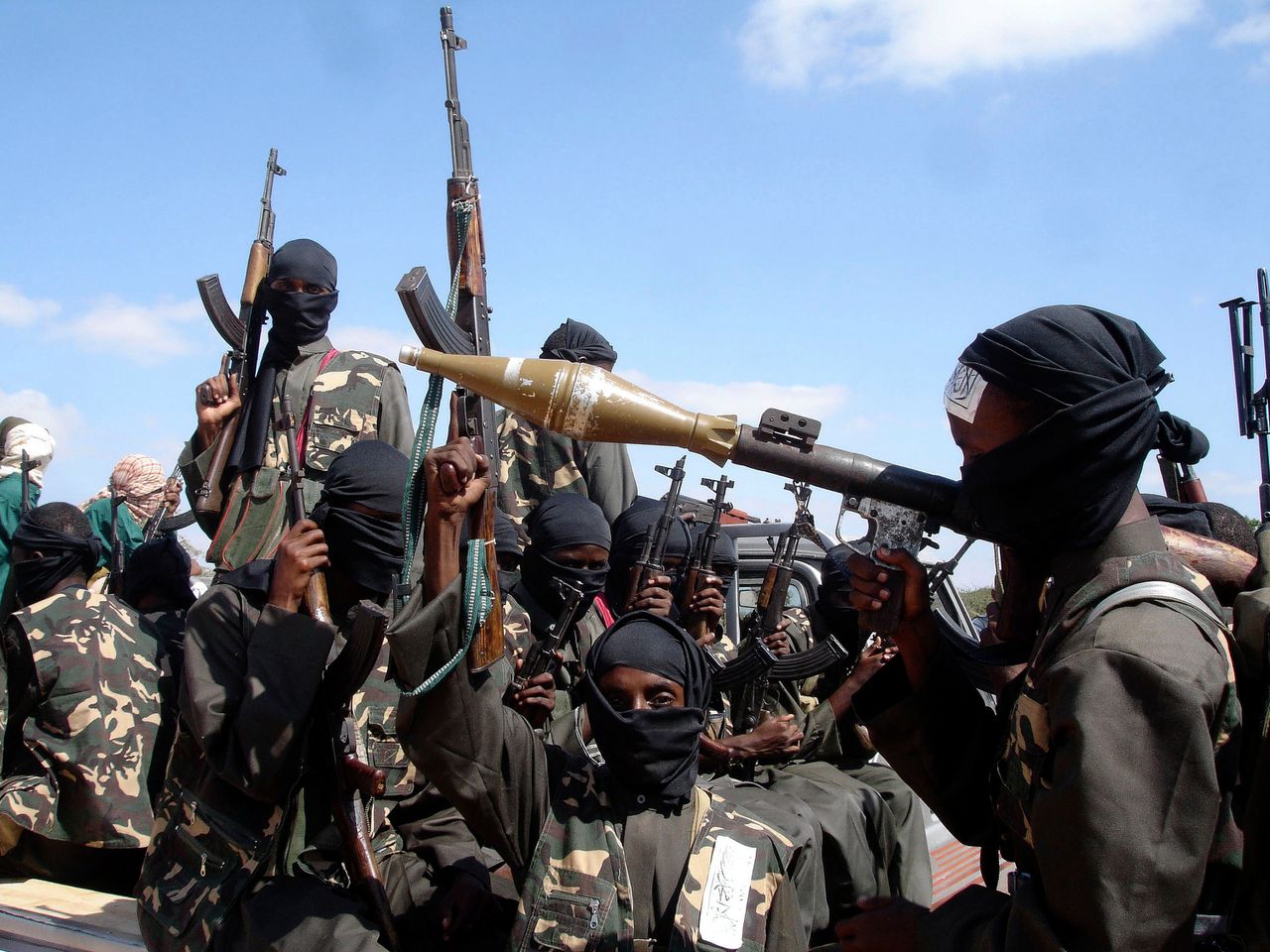 Zeker twintig doden bij zelfmoordaanslagen in Somalië 