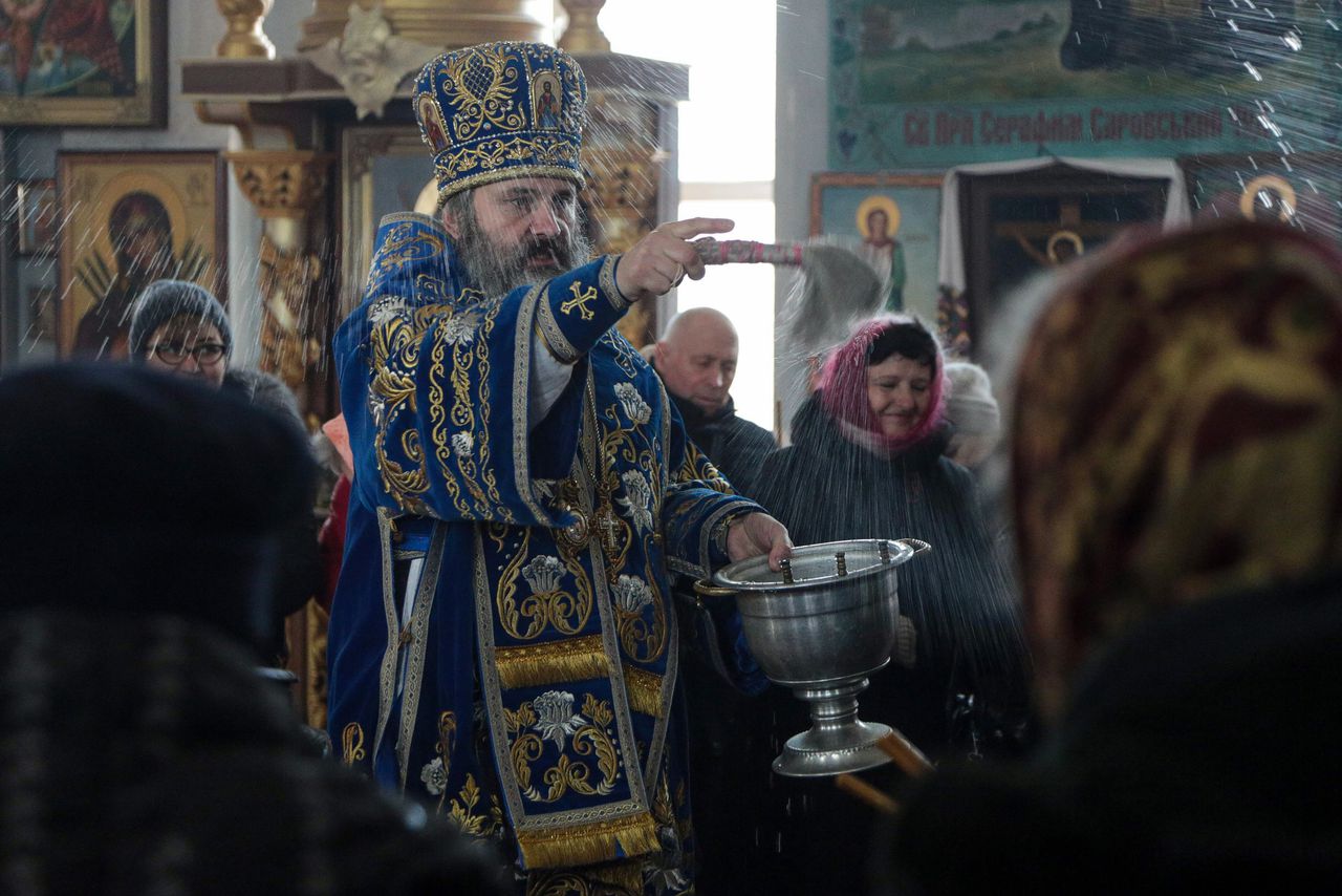 Kliment in de kathedraal van Sint Vladimir en Sint Olga in Kiev.
