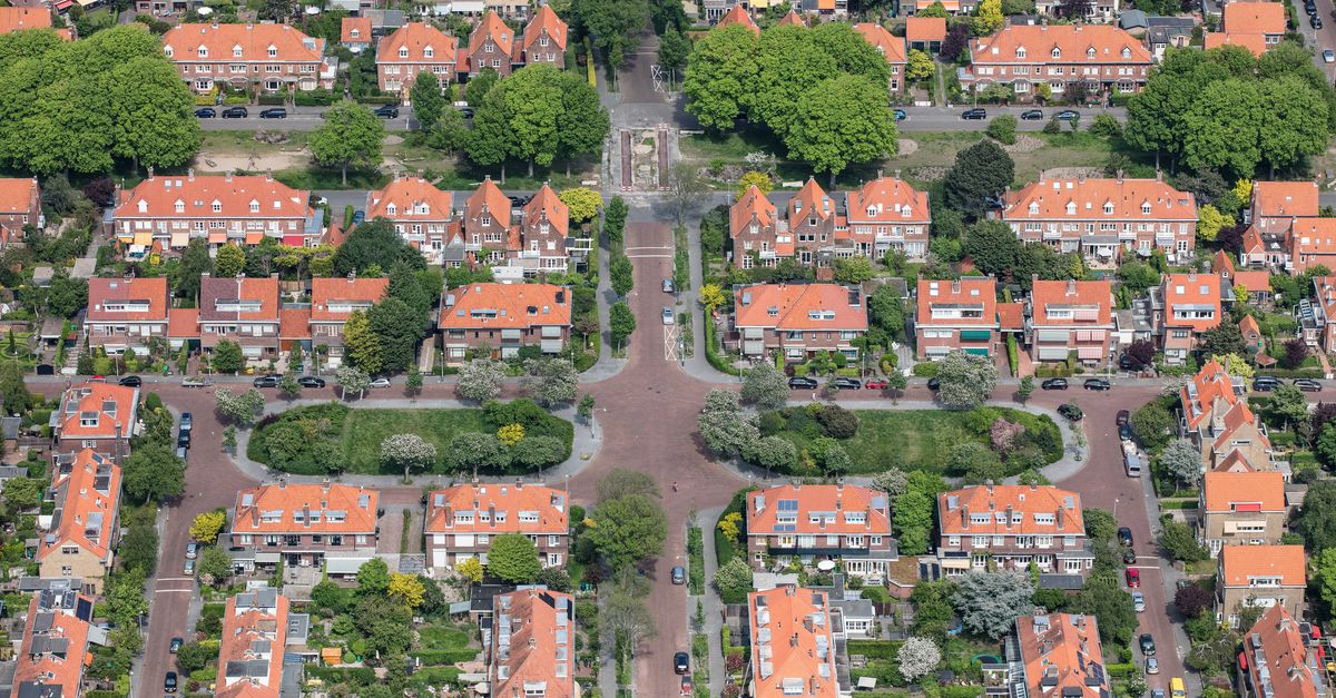 De Rijkdom In Nederland Groeit Maar Alleen Voor Wie Een Huis Bezit Nrc Wanneer je meer geld wilt verdienen, dan gaat je focus over het algemeen (logischerwijs) uit naar 'meer geld verdienen'. huis bezit