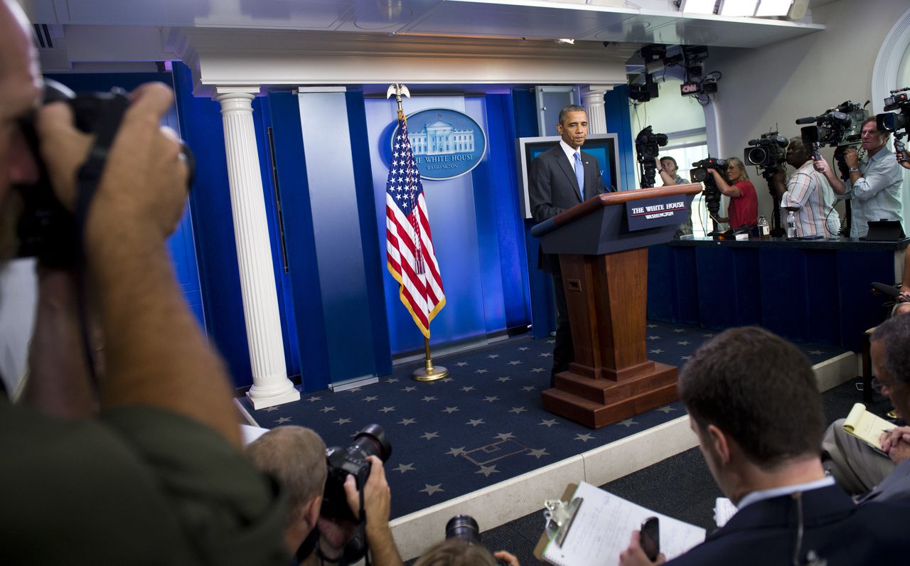 Obama tijdens zijn speech op de plek waar Witte Huis-woordvoerder Jay Carney normaal zijn dagelijkse persconferentie geeft.