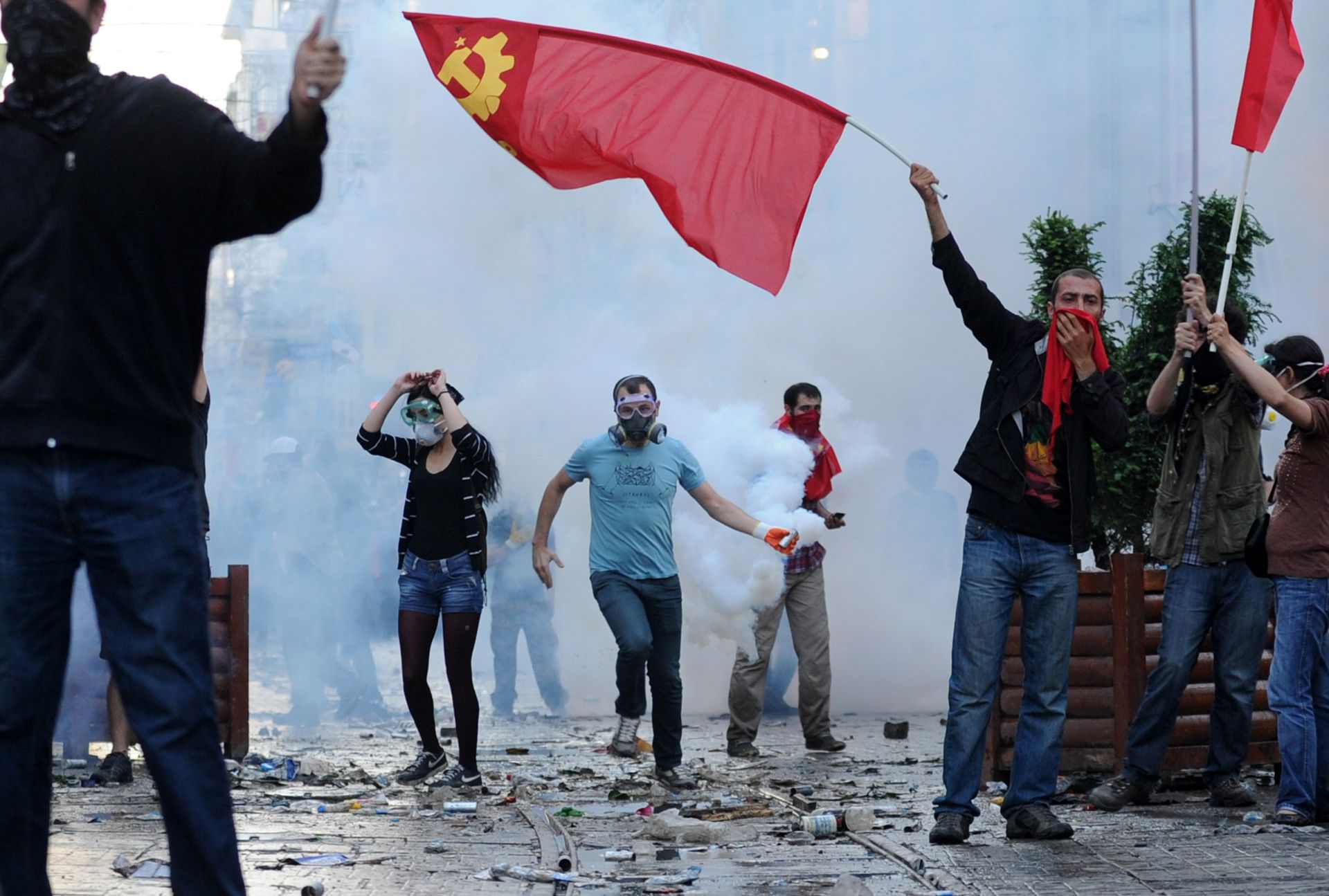 Беспорядки в турции. Протесты в Турции. Протесты в Стамбуле 2013.
